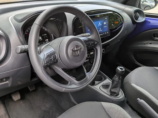 Toyota Aygo X 1.0 VVT-i MT Active Adapt.Cruise|Camera|Climate-Control|Apple-Carplay/Android-Auto|Stoelverwarming / 18
