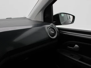 Volkswagen Up! 1.0 | Airco | Elektrische ramen | Bleutooth | DAB | 47.707 Km !! / 21