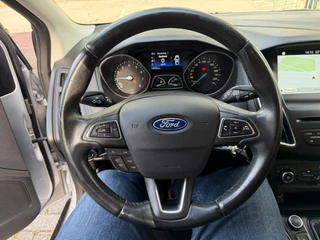 Ford Focus Wagon 1.0 Trend / 15