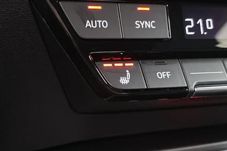 Audi A3 Sportback 35 TFSI Advanced Automaat Stoelverwarming LED Sportstoelen / 21