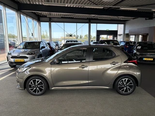 Toyota Yaris 1 .5 Hybrid Dynamic 5-drs. CAMERA/KEYLESS/NAVI/CARPLAY/16INCH / 18