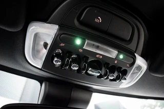Mini Cabrio 2.0 Cooper S John Cooper Works F1|STOELVERWARMING|ALCANTARA|CARPLAY|CAMERA|LED / 54