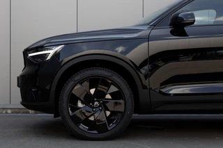 Volvo XC40 | B3 Ultra Dark|Black Edition|MY 2027|FULL OPTION|360° Camera|Panoramadak / 18