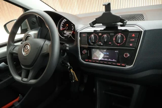 Volkswagen Up! 1.0 60pk Move Maps&More Airco / 4