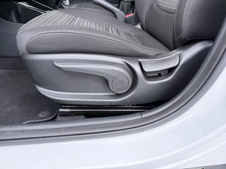 Kia Stonic 1.0 T-GDi MHEV DynamicLine  - Apple Carplay/ Android Auto - Cruise Control - Airco - Achteruitrijcamera - Fabrieksgarantie tot 02-2032 of 150.000km / 20