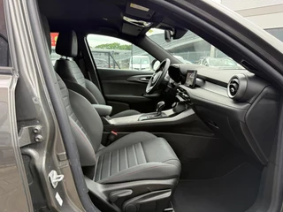 Alfa Romeo Tonale 1.5T Hybrid Sprint *ACC & Navigatie* / 12