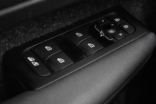 Volvo XC40 T5 Recharge Inscription 262PK Pano l Winterpakket l Camera l Carplay / 20