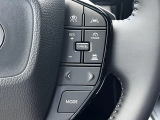 Toyota C-HR+ First Edition 77 kWh PREMIUM KLEUR EL-ACHTERKLEP BLIND-SPOT CLIMA STOEL/STUURVERWARMING APPLE/ANDROID / 17