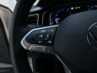 Volkswagen Polo 1.0 TSI R-Line Business LED Camera Stoelverwarming Virtual Cockpit DAB+ / 24