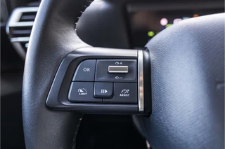Citroën ë-C4 You 50 kWh | SOH 100% | Camera | NL auto | LED / 33