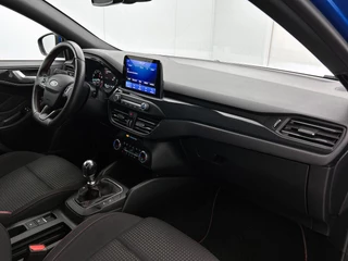 Ford FOCUS 1.0 EcoBoost Hybrid ST Line X Business | Apple CarPlay | Camera | Winter Pack | / 21