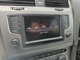 Volkswagen Golf Variant 1.0 TSI Connected NAVI TEL LM PDC CC / 20