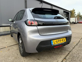 Peugeot 208 1.2 PureTech Blue Lease Active vol opties BTW incl. / 12