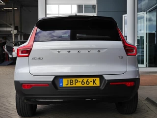 Volvo XC40 1.5 T3 Momentum Business | Zwart dak | Navigatie | Adaptieve Cruise control | Camera | Elektrische achterklep | Elektrisch verstelbare stoelen met geheugen / 6