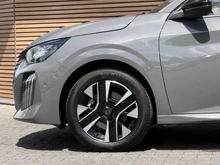 Peugeot 208 1.2 Hybrid 110 e-DCS6 Allure / 11