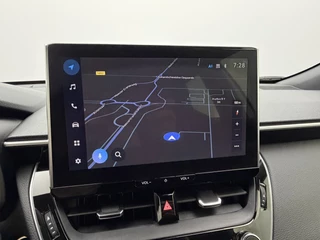Toyota Corolla Cross 2.0 High Power Hybrid Active Fabrieksgarantie | Adaptieve Cruise Control | Camera | Navigatie | Carplay&Android / 11