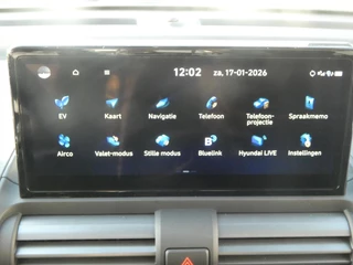 HYUNDAI Inster 49 kWh 115pk 4-zits Evolve Sky / 17