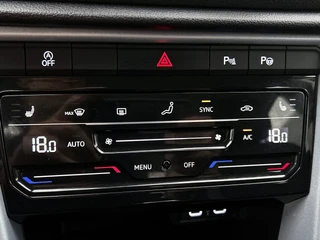 Volkswagen T-ROC 1.5 TSI Life Edition | Automaat | Adaptive Cruise | Stoelverwarming | CarPlay | Parkeersensoren | BTW / 21