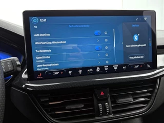 Ford Focus 1.0 EcoBoost Hybrid ST Line X | Cruise control | Stoelverwarming | Navigatie | Camera | Afneembare trekhaak | BTW / 27