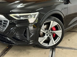 Audi Q8 Sportback e-tron 50 quattro S Edition 95 kWh | Pano | B&O| 22” | Massage | Adaptive Cruise | Matrix LED / 11