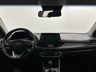 Hyundai i30 1.0 T-GDI Comfort CLIMATE CAMERA CARPLAY LM / 2