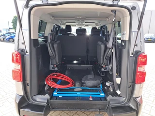 Toyota PROACE Electric Shuttle LONG EXTRA RANGE DYNAMIC 75KWH 8-PERSOONS ROLSTOELAUTO VERLAAGD-INBOUW-OPRIJPLAAT 2x SCHUIFDEUR / 22