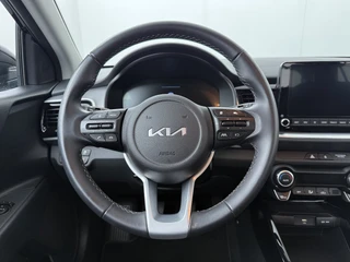 Kia Stonic 1.0 T-GDi MHEV DynamicLine  - Apple Carplay/Android Auto - Achteruitrijcamera - Cruise Control - Fabrieksgarantie t/m 07-2032 / 38
