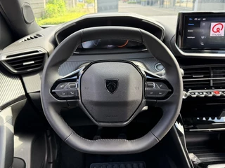 Peugeot 2008 Allure 1.2 PureTech 100PK Navigatie, Parkeersensoren, Keyless, Apple Carplay, Android Auto / 18
