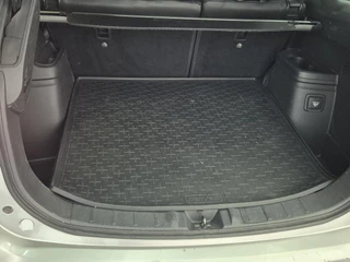 Mitsubishi Outlander 2.4 PHEV Intense+ Automaat / Luxe Lederen bekleding / elektrische kofferklep / Trekhaak / Achteruitrijcamera / 19