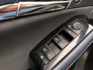 Mazda CX-30 2.0 e-SkyActiv-X M Hybrid Comfort Head up display | Adaptieve cruise | Trekhaak | Camera Stoel/Stuur verwarming / 38