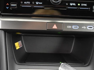 Lexus LBX 2WD Comfort Plus Keyless | Parkeersensoren | Blindspot / 21