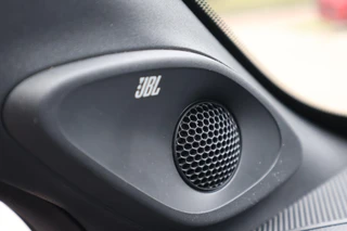 Toyota Aygo X 1.0 VVT-i S-CVT UNDERCOVER STOELVERW. JBL KEYLESS NAVI LED DAB APLLE/ANDROID CAMERA SENSOREN V+A / 28