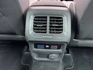 Volkswagen Tiguan 1.4 TSI Comfortline * Navigatie * Virtual Cockpit * Led * Lichtmetalen Velgen * / 24
