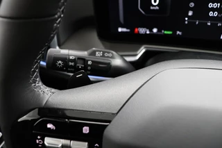 Kia Sorento 1.6 T-GDi Plug-in Hybrid 4WD ExecutiveLine 7p Nieuw en Direct leverbaar! - - Stoel/Stuurverwarming - 1700kg trekgewicht - Apple Carplay - Android Auto - Panorama Dak - - Fabrieksgarantie tot 2033 / 59
