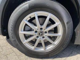 Mercedes GLA 200 163pk 7G-DCT Business Solution / 14