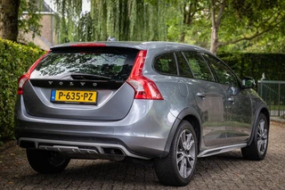 Volvo V60 Cross Country 2.0 T5 Summum  BLIS Memory Sportstoel Trekhaak / 5