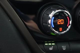 MINI Countryman John Cooper Works ALL4 Chili Automaat  / Navigatiesysteem Plus / Leder / Panoramadak / Harman Kardon / Stoelverwarming / Achteruitrijcamera / 19 Inch / Sportstoelen / Parkeersensoren voor+achter / Climate Control / Head-Up Display / 33