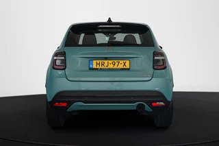 Fiat 600 1.2 Hybrid Urban Stoelverwarming Keyless Camera Apple CarPlay / 15