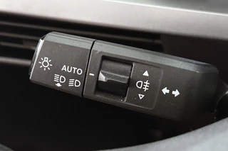 Opel Frontera Electric Edition 44 kWh Achteruitrijcamera Apple CarPlay SOH 100% / 37