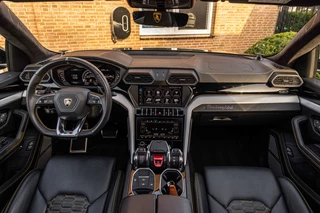 Lamborghini Urus 4.0 V8 650 PK Pano Keramisch B&O Advanced Massage Luchtvering 360 Camera ACC 22'' / 10