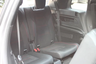 Mercedes-Benz EQB 250+ AMG LINE 7P. / 22