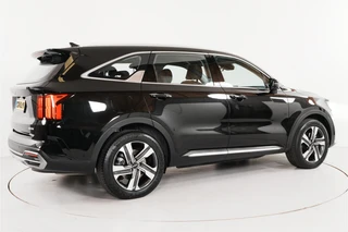 Kia Sorento 1.6 T-GDI 4WD 265 pk PHEV  | SOH 100% | 7 pers | Camera | Apple/Android | / 32