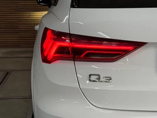 Audi Q3 45 TFSI e S line | 245 PK | Virtual Cockpit Plus | Camera | Black Optics | Leder | 2022 / 32