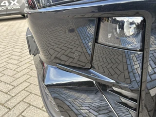 Toyota C-HR+ First Edition 77 kWh NIEUW DIRECT LEVERBAAR! STOEL/STUURVERW 20'' LM-VELGEN BLIND SPOT EL-ACHTERKLEP WARMTEPOMP NAVI PARK-SENSOREN CAMERA CLIMA APPLE/ANDROID / 12