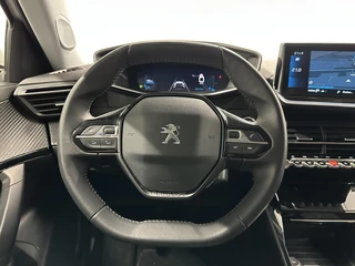 Peugeot 2008 1.2 PureTech Allure Pack CAMERA TREKHAAK ECC CRUISE LM NAVI CARPLAY. / 20