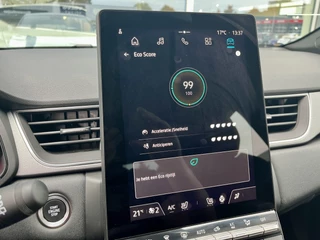 Renault Captur 1.6 E-Tech Full Hybrid 145 Techno  | Stoel+Stuurverwarming | Climate Control | Draadloze Telefoonlader | Camera + Sensoren | Two-Tone | Apple CarPlay/Android Auto / 31