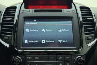 Kia Venga 1.4 CVVT DynamicPLusLine | Trekhaak | Navigatie | camera | Weinig kilometers | Hoge instap | Parkeersensoren | Lichtmetalen velgen / 28