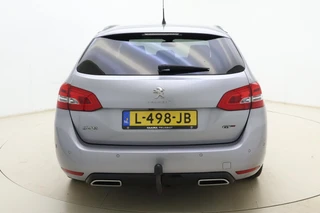 Peugeot 308 SW 1.2T Blue Lease GT | Panorama dak | 18'' Lichtmetalen velgen | Full LED | Trekhaak | Alcantara bekleding | Digitale Cockpit | Apple Carplay & Android Auto | Keyless Entry & Start | Camera | Climate Control | Navigatie | VOL! / 12