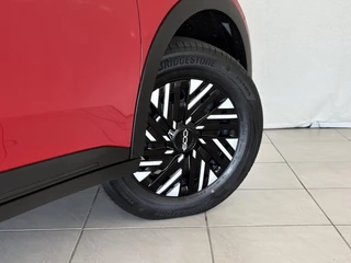 Fiat 600 1.2 Hybrid Urban | Apple-Android | Parkeersensor achter | Cruise control / 18