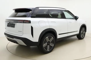 Jaecoo 7 Exclusive | RIJKLAAR INCLUSIEF €2.500,- REGISTRATIEVOORDEEL | Glazen schuif-/ kanteldak | 7 jaar garantie tot 150.000 km | 360 3D Camera | Lederen bekleding | Stoelventilatie & verwarming | Elektrische achterklep | Apple Carplay/Android auto / 2